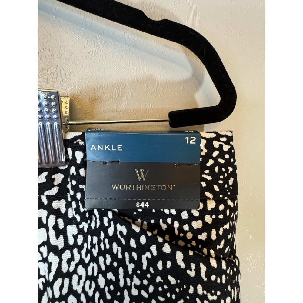 NWT Worthington Animal Print Ankle Pants Size‎ 12 - Picture 2 of 5